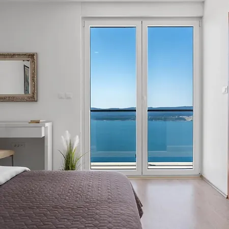 Seaview Matea With 4 En-suite Bedrooms, Whirlpool, Sauna, Private Pool Villa Lokva Rogoznica
