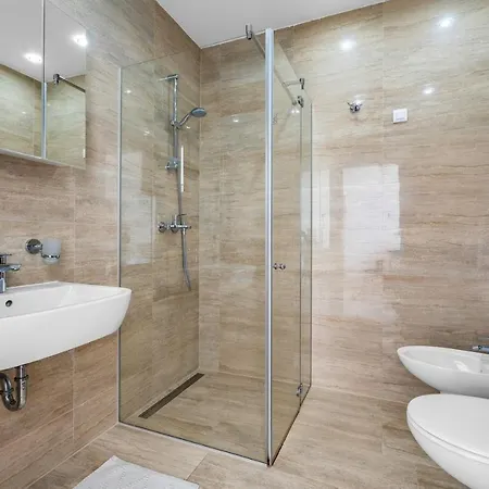 Seaview Matea With 4 En-suite Bedrooms, Whirlpool, Sauna, Private Pool Lokva Rogoznica